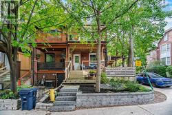 500 INDIAN GROVE  Toronto, ON M6P 2H9