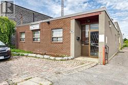 75 HOWDEN ROAD  Toronto, ON M1R 3C7