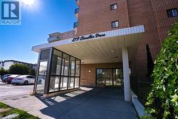 279 CHANDLER Drive Unit# 203  Kitchener, ON N2E 1X6