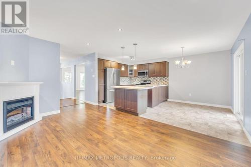 24 ACORN CRESCENT , Wasaga Beach, Ontario L9Z 1L6 5