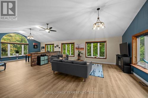 6388 Third Line Road, Ottawa, ON 