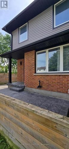 93 ELVIRA CRESCENT , London South (South X), Ontario N6E 2N1 2