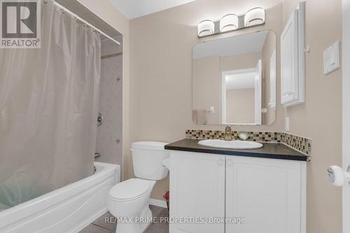 33 Inverkip Avenue, Ottawa, ON 
