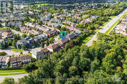 33 Inverkip Avenue, Ottawa, ON 