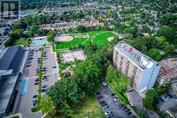 906 - 212 KERR STREET Oakville, ON L6K 3B1