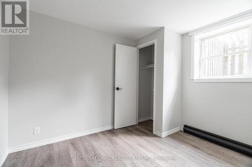 2 - 24 BROOKSIDE STREET , London South, Ontario N5Z 3J3 4