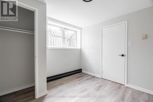 2 - 24 BROOKSIDE STREET , London South, Ontario N5Z 3J3 5