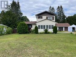 31 CHURCH STREET Laurentian Hills, ON K0J 1J0
