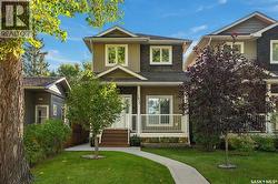 1413 Cairns AVENUE Saskatoon, SK S7H 2H3