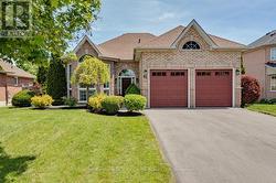 45 HIGHCASTLE AVENUE  Georgina, ON L4P 4B5