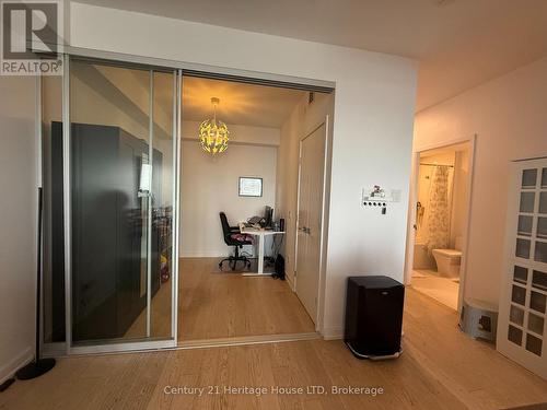 4403 - 488 UNIVERSITY AVENUE , Toronto (Kensington-Chinatown), Ontario M5G 0C1 4