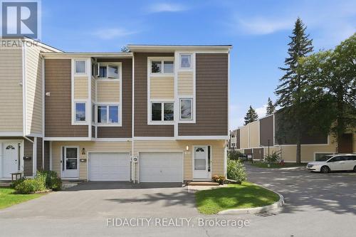 151 - 320 STOWE COURT  Ottawa, ON K2K 1Z6