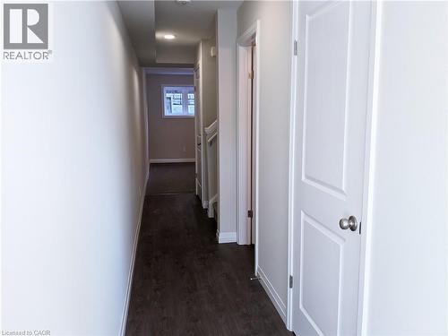 24 MORRISON Road Unit# B12 , Kitchener, Ontario N2A 0L1 2