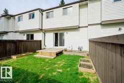 709 CLAREVIEW RD NW Edmonton, AB T5A 3S6