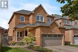 140 JACOB WAY  Whitchurch-Stouffville, ON L4A 1L3