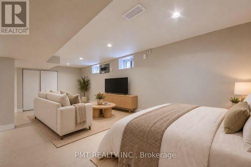 BSMT - 39 WINDERMERE AVENUE , Toronto, Ontario M6S 3J3 3