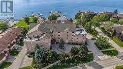 306 - 4 BECK BOULEVARD Penetanguishene, ON L9M 2H3