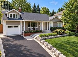 270 POPLAR Drive  Burlington, ON L7L 2N4