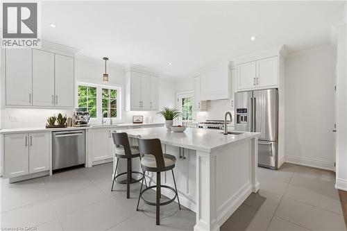 270 Poplar Drive, Burlington, ON 