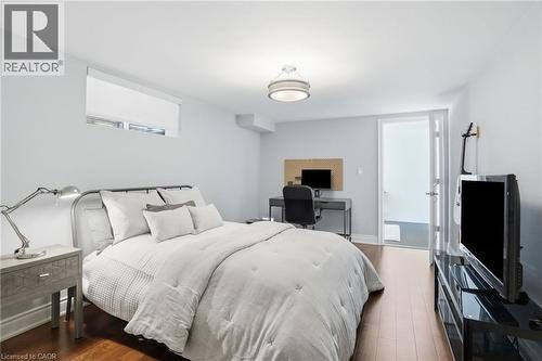 270 Poplar Drive, Burlington, ON 