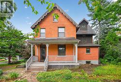 2241 OLD LILAC LANE Ottawa, ON K1H 6H6