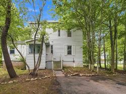 8 Franklyn Street Dartmouth, NS B2W 1B7