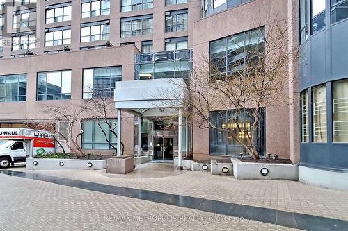 410 - 7 CARLTON STREET , Toronto, Ontario M5B 2M3 4
