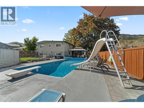 811 SUMAC Place  Kamloops, BC V2B 6R4