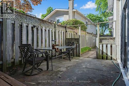 1535 Thetford Court, Mississauga, ON 