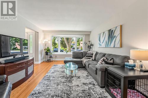 1535 Thetford Court, Mississauga, ON 