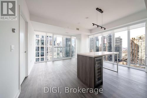 2807 - 8 GLOUCESTER STREET , Toronto, Ontario M4Y 0H8 5