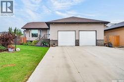 95 Laskin CRESCENT Humboldt, SK S0K 2A0