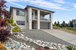 152 Golden Oaks Cres Nanaimo, BC V9T 0K8