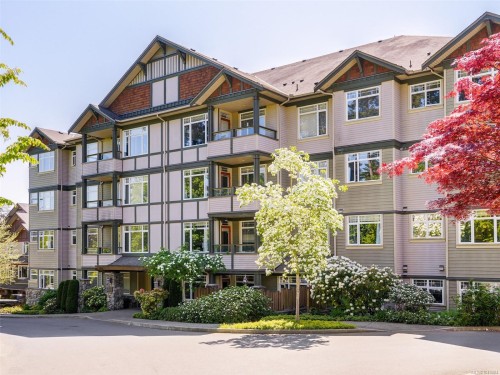 #206C-1115 Craigflower Rd  Esquimalt, BC V9A 7R1