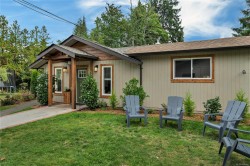 61 Maple Park Cir Campbell River, BC V9H 1G8