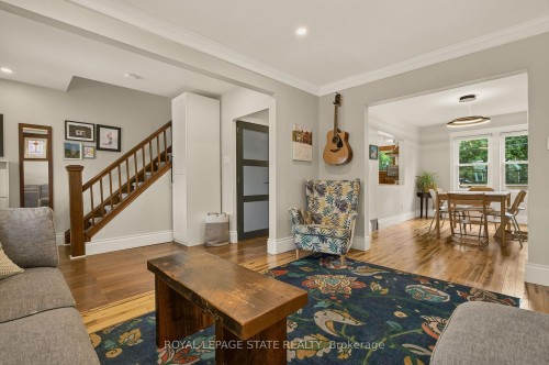 72 Garside Avenue N, Hamilton, ON 