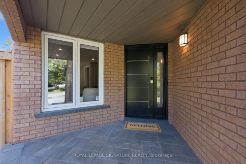 2516 Willowburne Drive, Mississauga, ON 