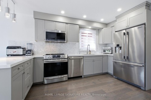 2516 Willowburne Drive, Mississauga, ON 