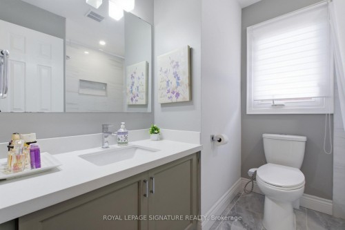 2516 Willowburne Drive, Mississauga, ON 