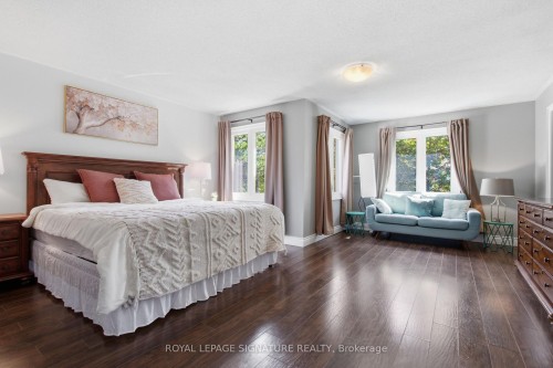 2516 Willowburne Drive, Mississauga, ON 