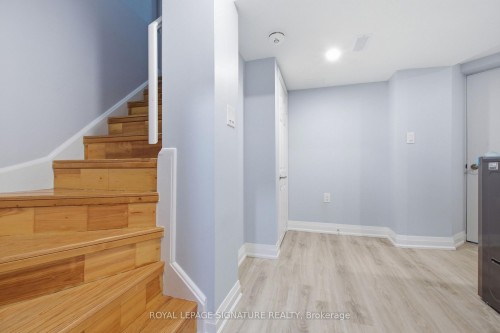 2516 Willowburne Drive, Mississauga, ON 
