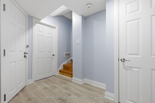 2516 Willowburne Drive, Mississauga, ON 