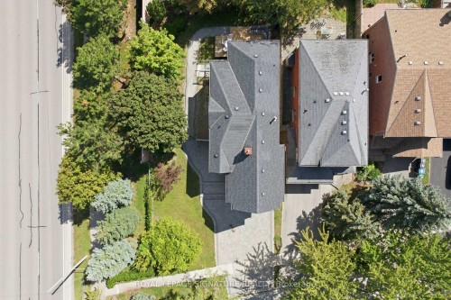 2516 Willowburne Drive, Mississauga, ON 