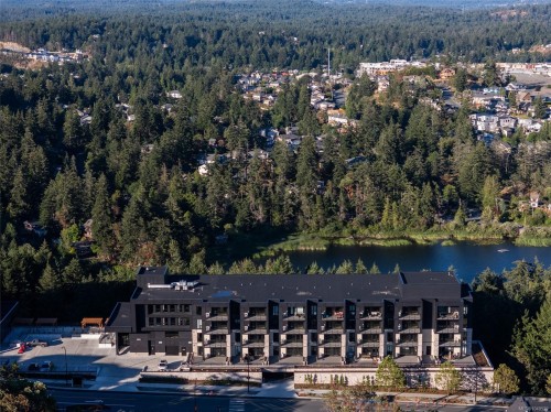 #413-2341 Bear Mountain Pkwy  Langford, BC V9B 6V1