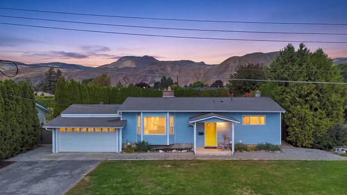 2366 GLENVIEW Avenue  Kamloops, BC V2B 4L2