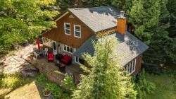16 Ch. des Oliviers  Sainte-Anne-Des-Lacs, QC J0R 1B0
