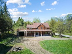17 Ch. de la Rouge  Arundel, QC J0T 1A0