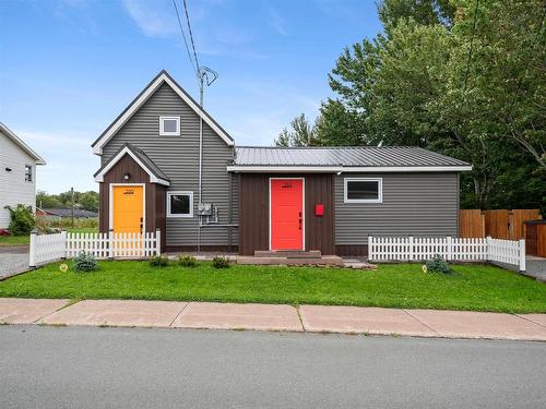 350-354 Tremont Street  New Glasgow, NS B2H 3Z7