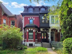2-28 Beaconsfield Avenue  Toronto, ON M6J 3H9