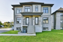 12390  - 12394 Rue du Docteur-Pierre-Z.-Mignault  Mirabel, QC J7N 0J5